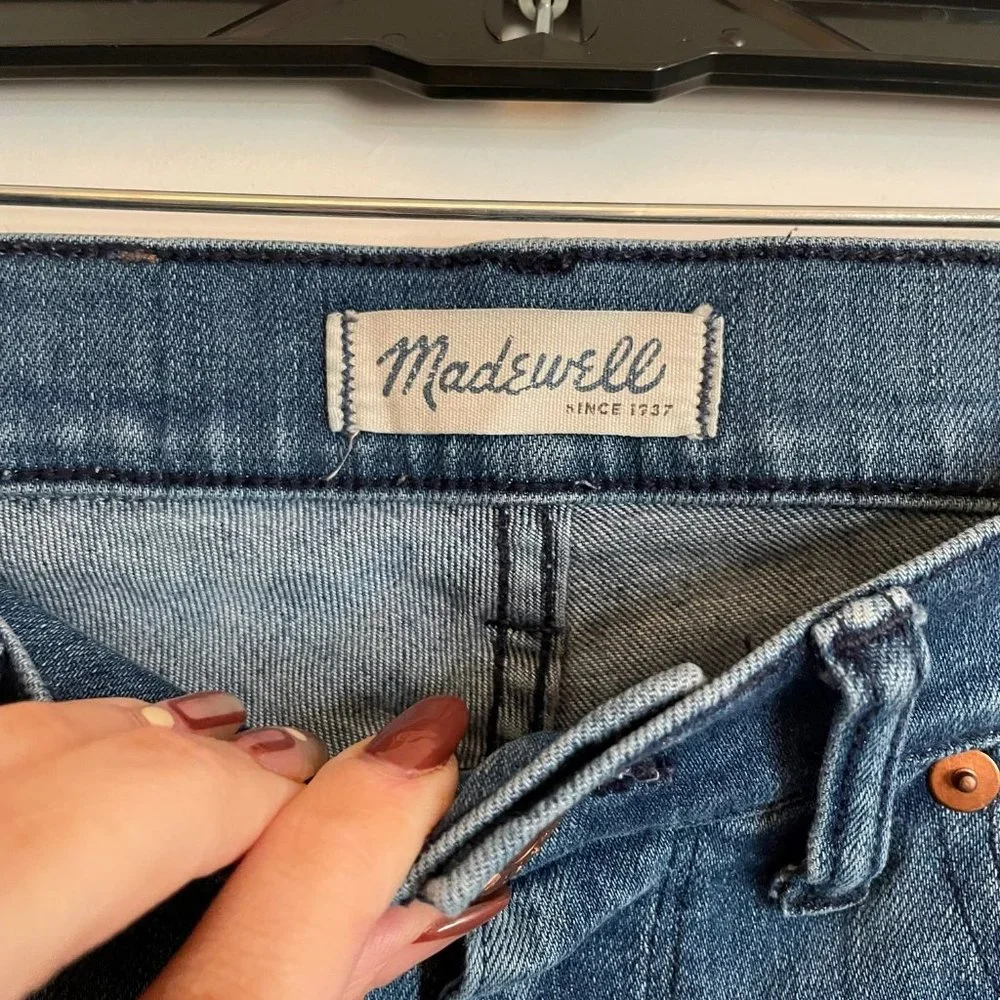 MADEWELL Mid Rise Skinny Skinny Jeans with Ripped Knees Size 27 - Picture 4 of 7